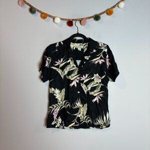 Vtg Tommy Bahama silk floral Hawaiian print shirt